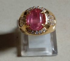 Cincin Batu Ruby Pigeon Blood